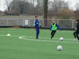 Training Schouwen-Duiveland Selectie Onder 13 & 14 op sportpark 'Het Springer' van vrijdag 30 december 2022 (15/98)